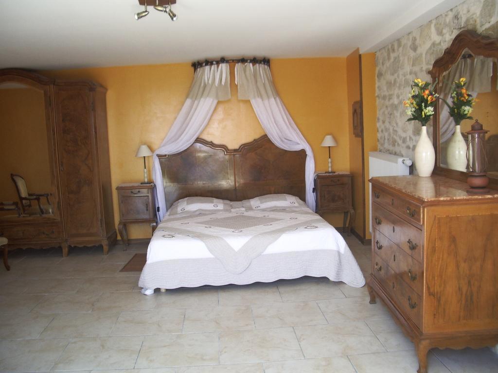 Le Mas Fa Sua Bed & Breakfast Malataverne Luaran gambar